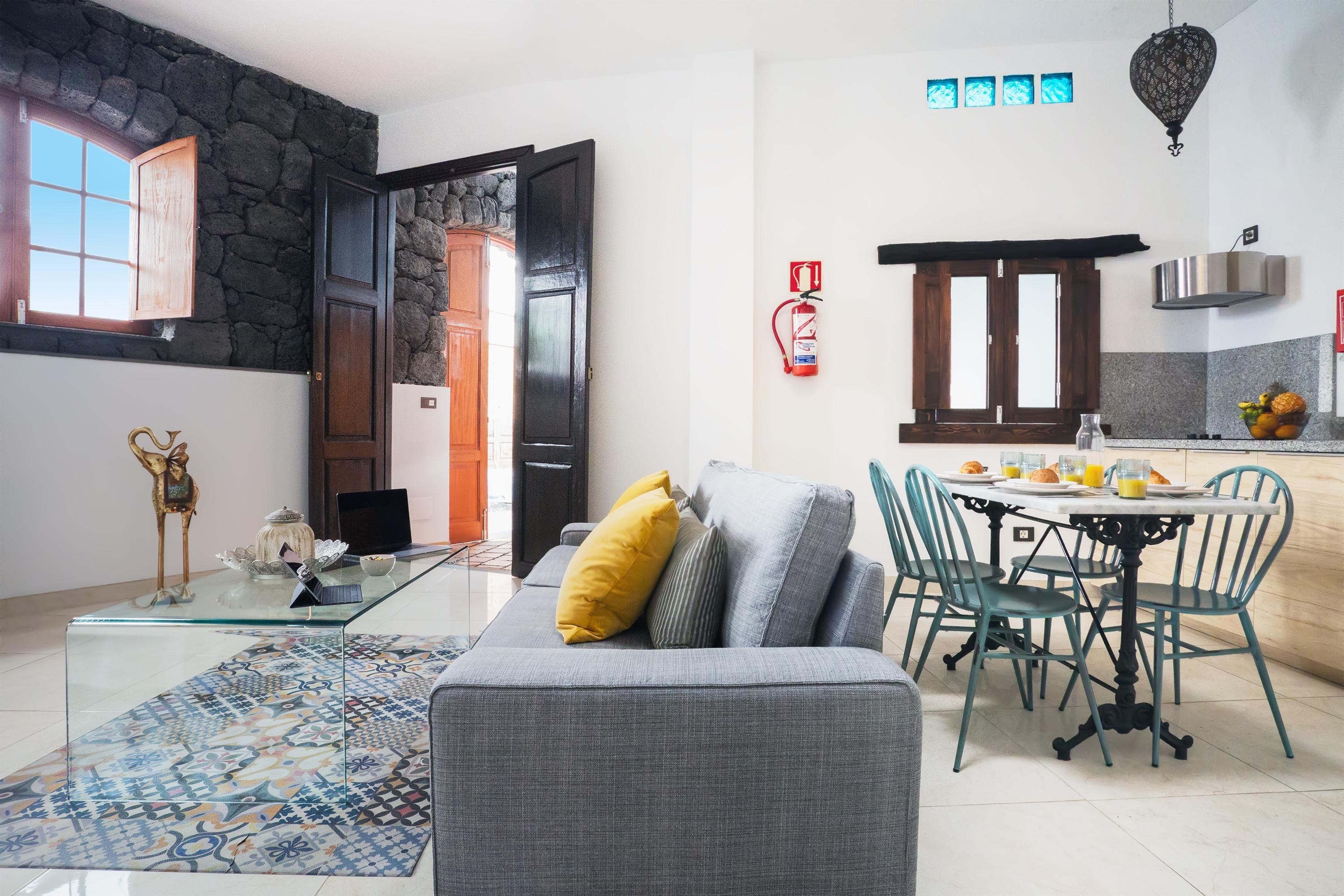 El Charco Suites Arrecife  Dış mekan fotoğraf